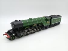 Image of Hornby LNER Green Flying Scotsman 4-6-2 4472 - (Unused) Mint Condition