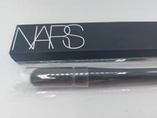 Image of NARS #15 PRECISION POWDER BRUSH.  A10