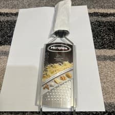 Image of Microplane Gourmet Series Coarse Grater in Black