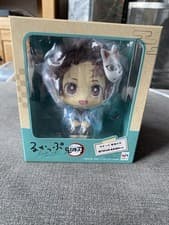 Image of Demon Slayer Kimetsu no Yaiba Look Up PVC Statue Tanjiro Kamado 11cm