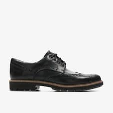 Image of Clarks Mens Batcombe Wing Black Leather Brogues Leather Casual
