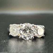 Image of 18ct White Gold 2ct Certified Diamond Trilogy Ring New with Box Size M ER08