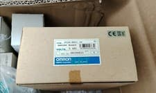 Image of Omron V520-RH21-10 Barcode Scanner brand new