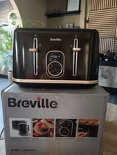 Image of Breville Aura VTR019 Aura 4-Slice Toaster Shimmer Black New Boxed Fast Delivery