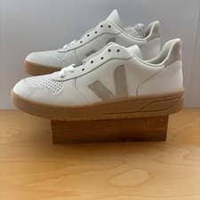 Image of Veja V-10 Prime Leather Sneaker Women’s UK 8 / US 10 / EU 41 New in box