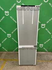 Image of Liebherr Integrated Fridge Freezer 70/30 White E Rated ICNe5103 #LF124787