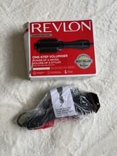 Image of Revlon One-Step Hair Dryer And Volumiser Brush Classic Edition 