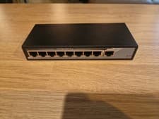Image of 8 Port PoE Switch With 1 Uplink Port 10/100