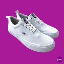 Image of TOMMY JEANS Women's Classic Canvas Trainers, Low Top, White, UK 7 | EU 41