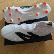 Image of new balance tekela v4 pro football boots UK 9 elite white New no box