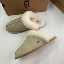Image of UGG Scuffette II Women's Slipper Sand Suede Upper Wool Lining Size 6-11 GIFT