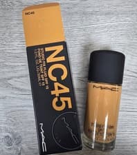 Image of MAC Studio Fix Fluid Spf15 | NC45 | 30ml/1fl.oz | New & Boxed 100% Authentic