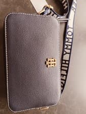 Image of Tommy Hilfiger Women's Crossbody Bag