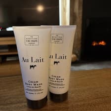 Image of THE SCOTTISH FINE SOAPS COMPANY Au Lait cream body wash x2 200ml