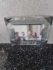 Image of Beautiful silver sparkly photo frame 5"×3" photo frame with the word Friends