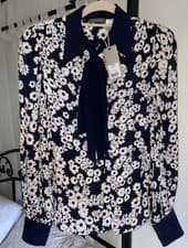 Image of Mint Velvet Floral Blouse Bow Navy Floral BNWT £89 Sold Out Everywhere