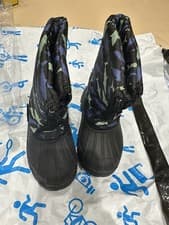 Image of NEW SNOW BOOTS Baby/ Toddler Black  - size 24 From pertemba