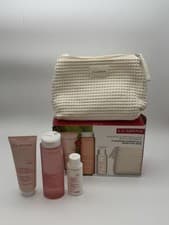 Image of Clarins Cleansing Essentials Sensitive Skin Gift Set with Bag Brand New In Box