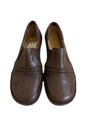 Image of Clarks Brown Leather Giselle Pumps Flats Size UK 5.5 Casual Comfort