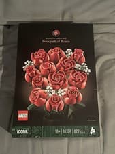 Image of LEGO Botanicals Bouquet Of Roses Unopened