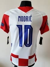 Image of Croatia 2020 - 2021 Home football Nike shirt #10 Modrić size Small