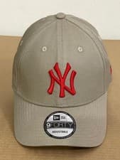Image of New Era 9FORTY NY Yankees Baseball Cap 940 9Forty Stickers Beige /Red - Sale