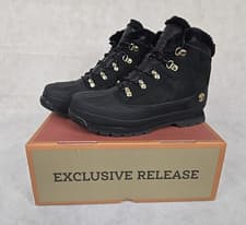 Image of NEW Timberland Euro Hiker Boots Junior Size 7 Shell Toe Blackout Womens 8.5
