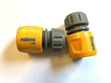 Image of 2 x Hozelock Quick Release Garden Hose pipe Connector fitting non water stop