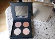 Image of Cover FX The Perfect Light Highlighting Palette LIGHT-MEDIUM BNIB AUTHENTIC