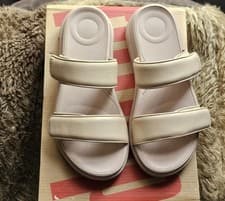 Image of Fitflop Women's Sliders New Size 4 Beige UK Seller Quick Dispatch