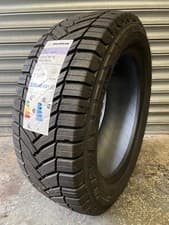 Image of Michelin - Agilis CrossClimate - 225/55R17C109107H - 225/55 R17C 109/107H