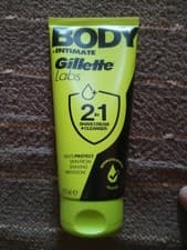 Image of Gillette Labs Shaving Cream 177ml