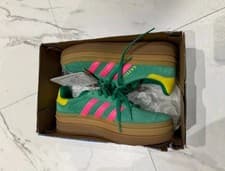 Image of Awesome new ADIDAS ORIGINALS Gazelle Bold Size 3.5 tried on once - with labels