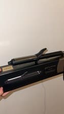 Image of GHD Curve Soft Styling Curl Tong 32mm Black