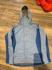 Image of Women’s blue Berghaus winter jacket waterproof