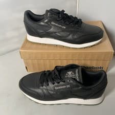 Image of Women's Reebok Classic Leather Trainers In Black Size Uk 5.5 New In Box