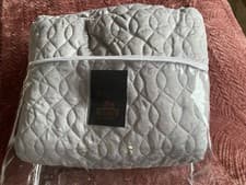 Image of Bedeck of Belfast Allegro Quilted Throw BNIB 265 x 260 Cm