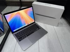 Image of Apple MacBook Air Retina 13.3" 2020 256GB SSD 8GB Ram 1.1GHz Core i5 Space Grey