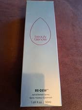 Image of BEAUTYBLENDER Re-Dew Set and Refresh Spray 50ml