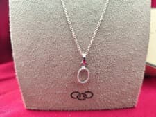 Image of LINKS OF LONDON SILVER DIAMOND OVAL PENDANT/NECKLACE NEW IN BOX FREE POST