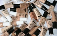 Image of Collection Lasting Perfection Foundation 8ml x 4 various colours 18 New Free p