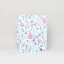Image of Pack of 6 Medium Size glossy Gift Bags with gift tag UK Seller