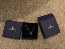 Image of Brand new Swarovski cluster necklace
