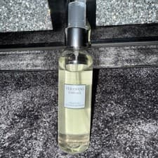 Image of Vera Wang Embrace Green Tea and Pear Blossom Fragrance Mist 118ml