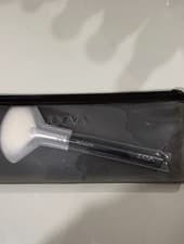 Image of Zoeva 129 Luxe Fan Brush Brand New Unused Makeup Brush