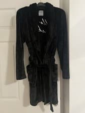 Image of Woman’s Gorgeous Soft Black Dressing Gown Size S New Without Tags By New Look