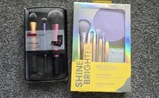 Image of EcoTools  7 piece and Real Techniques Travel Essentials Kit bundle