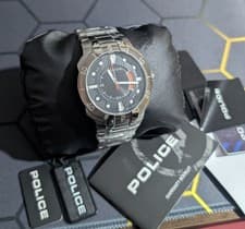 Image of Police Men's Quartz Watch Black Dial Analogue Display SILVER 13615JS/02M NO BOX