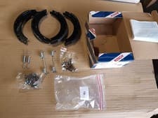 Image of Mercedes A B C CLK E class Bosch Brake Shoes Set New 0986487543 BS793