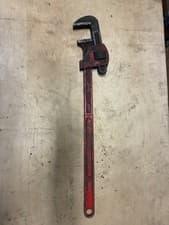 Image of FACOM 131A.36 900mm Pipe Wrench Stillson Type Drop Forged Red Handle Used